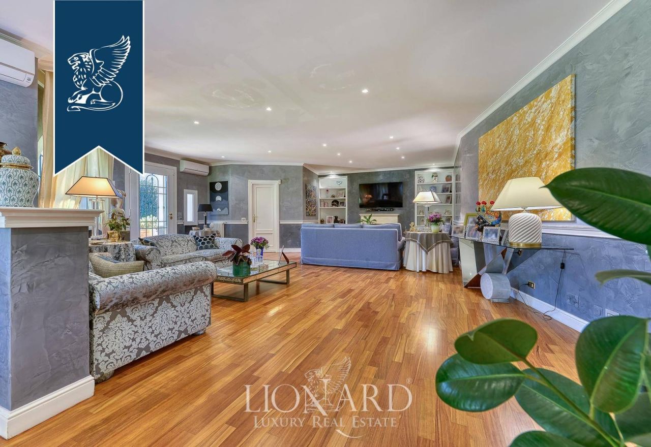 Вилла в Риме, Италия, 500 м² - фото 17