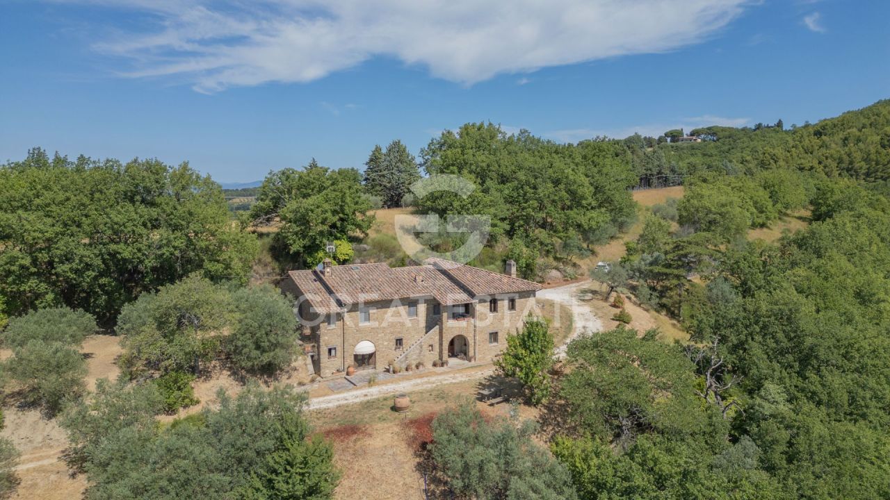 Дом в Ассизи, Италия, 477 м² - фото 5