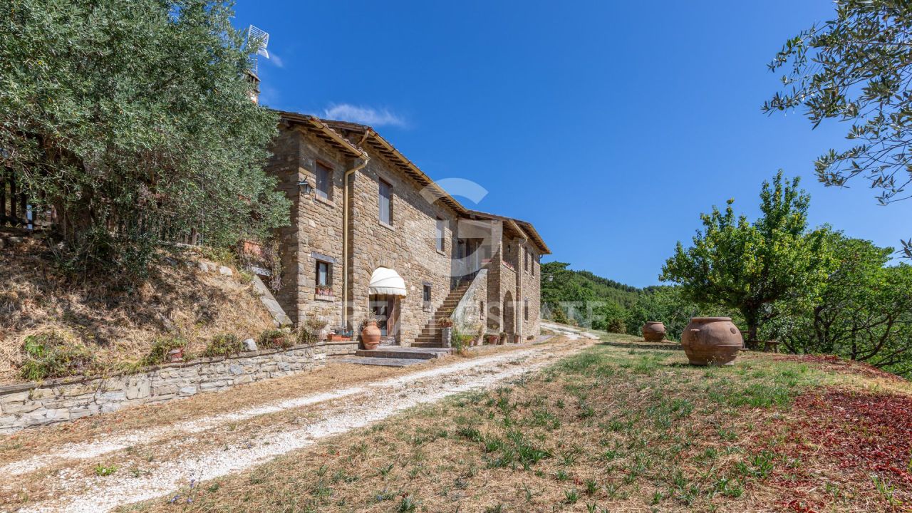 Дом в Ассизи, Италия, 477 м² - фото 6