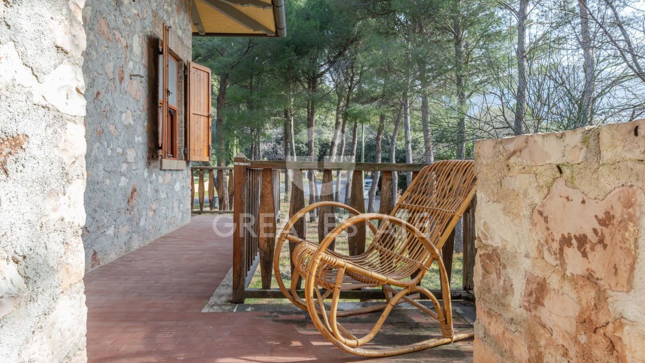 Дом в Кампелло-суль-Клитунно, Италия, 203.35 м² - фото 8