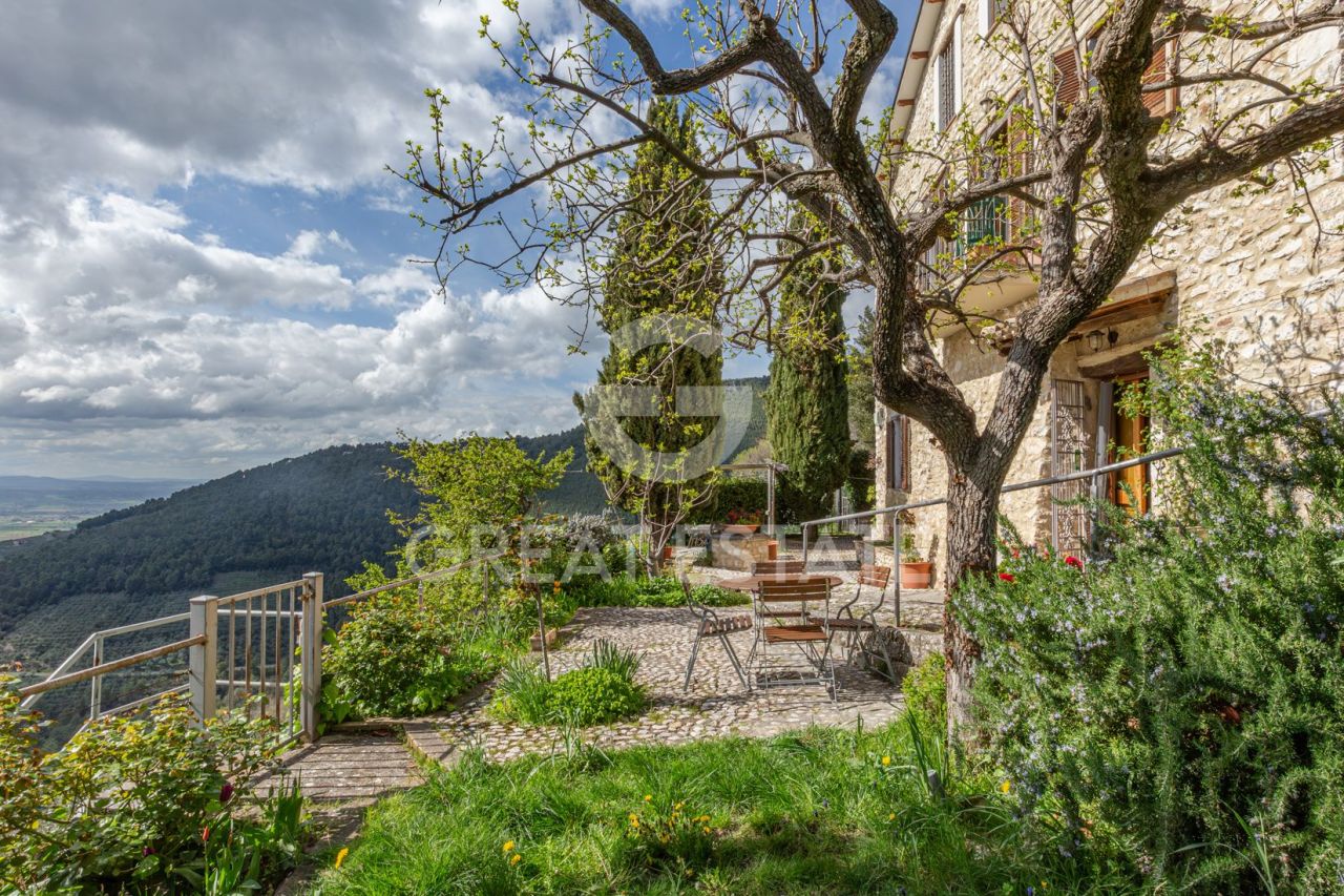 Дом в Сполето, Италия, 189.55 м² - фото 8