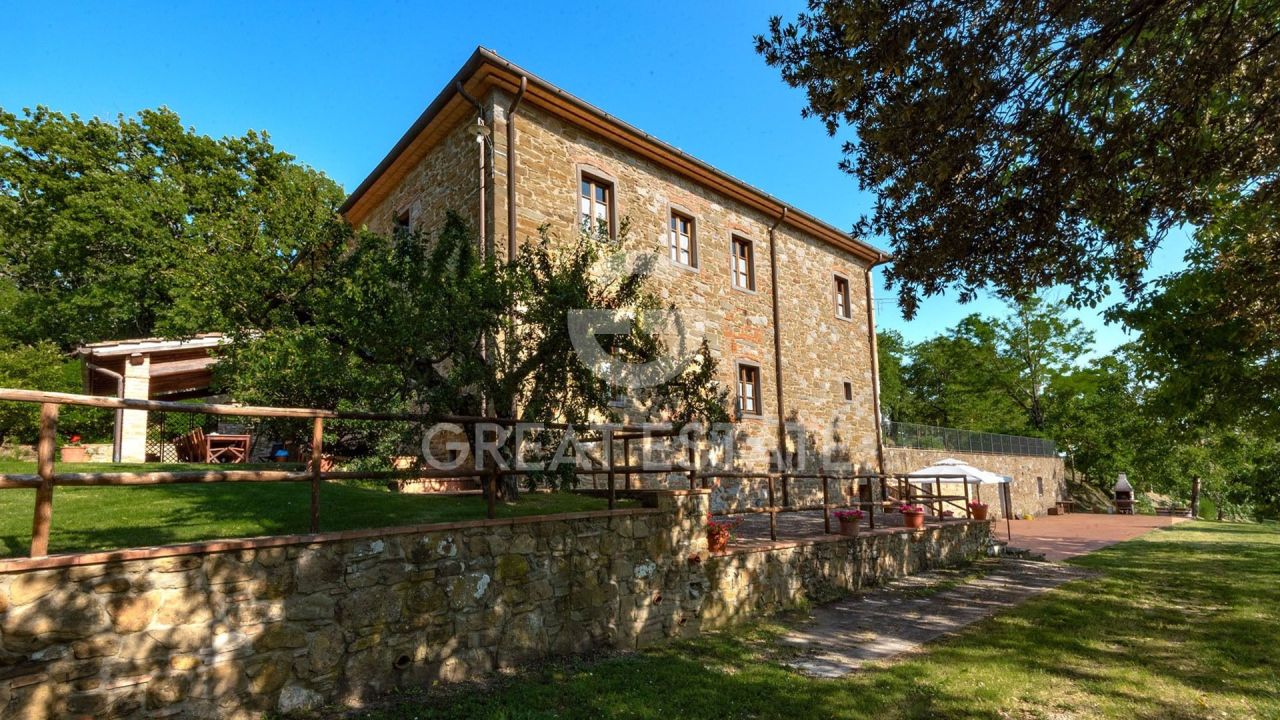 Дом Bucine, Италия, 551.25 м² - фото 9