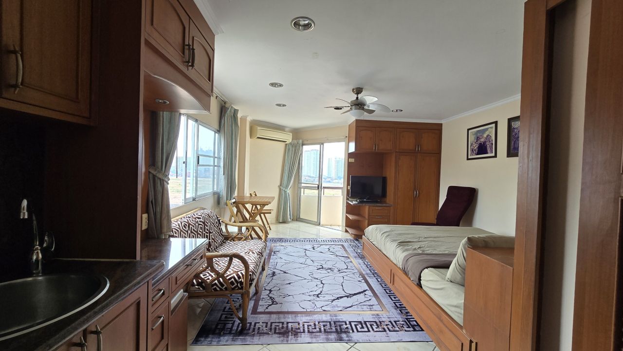 Квартира в Паттайе, Таиланд, 32 м² - фото 1