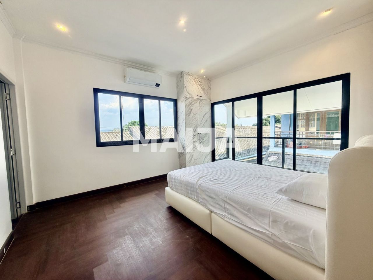 Вилла в Паттайе, Таиланд, 250 м² - фото 17