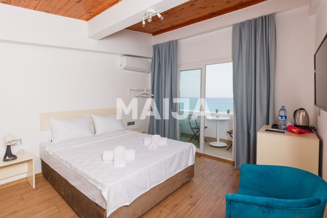 Отель, гостиница в Кирении, Кипр, 1 000 м² - фото 19