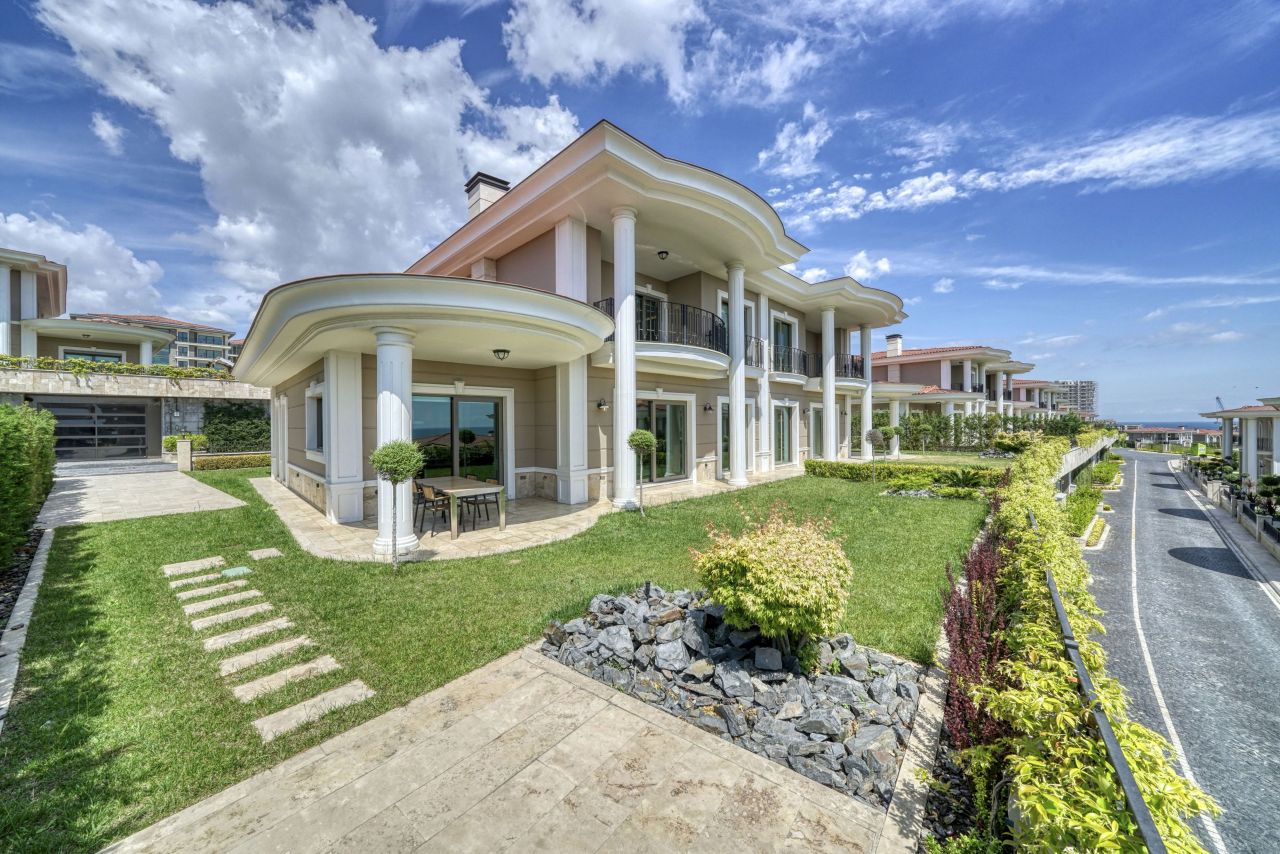 Вилла в Бейликдюзю, Турция, 250 м² - фото 19