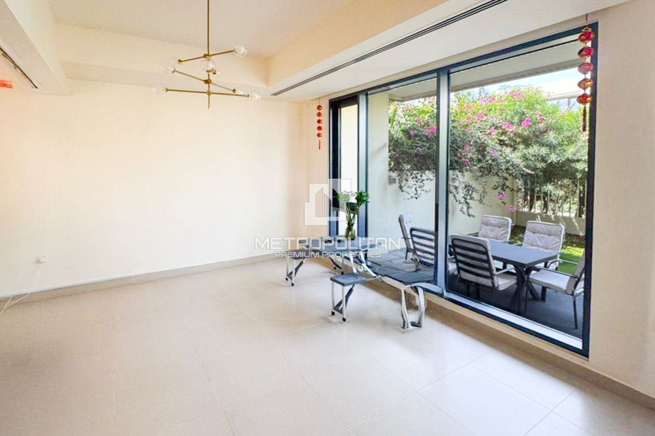 Таунхаус в Дубае, ОАЭ, 254 м² - фото 4