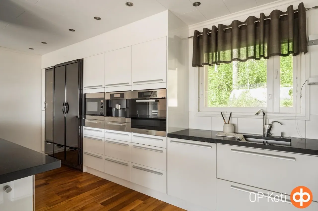 Дом в Холлола, Финляндия, 226 м² - фото 10