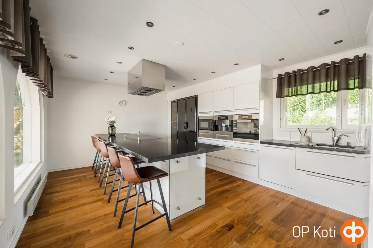 Дом в Холлола, Финляндия, 226 м² - фото 9