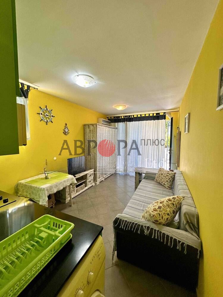 Апартаменты в Поморие, Болгария, 44 м² - фото 1