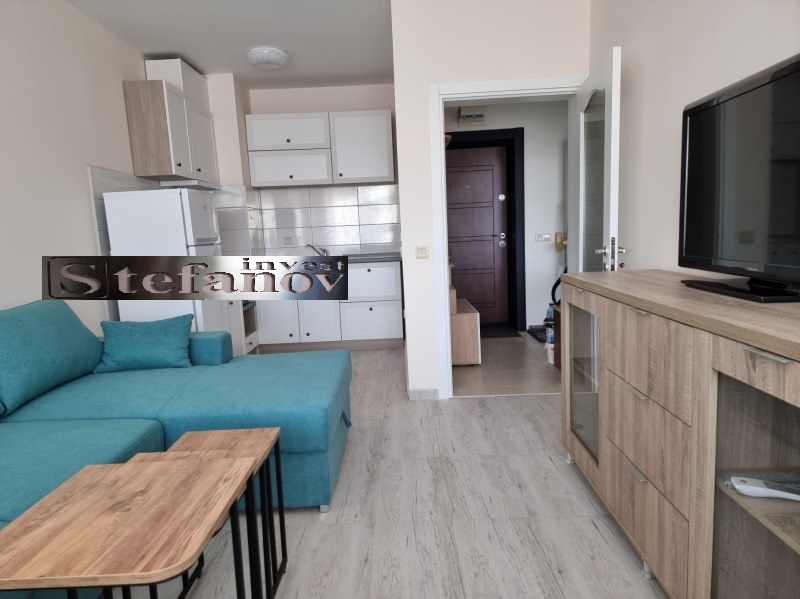 Квартира в Святых Константине и Елене, Болгария, 65 м² - фото 2