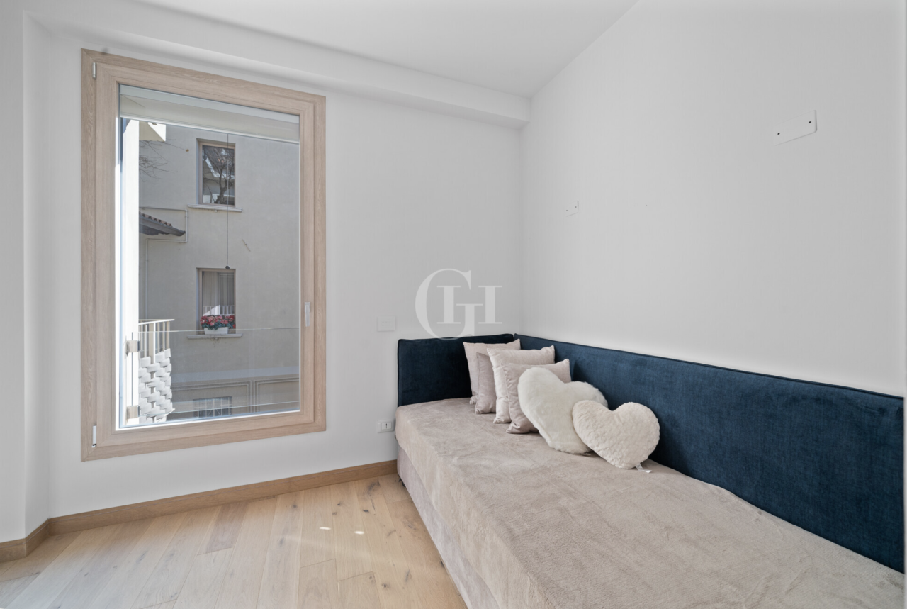 Апартаменты в Дезенцано-дель-Гарда, Италия, 98 м² - фото 13