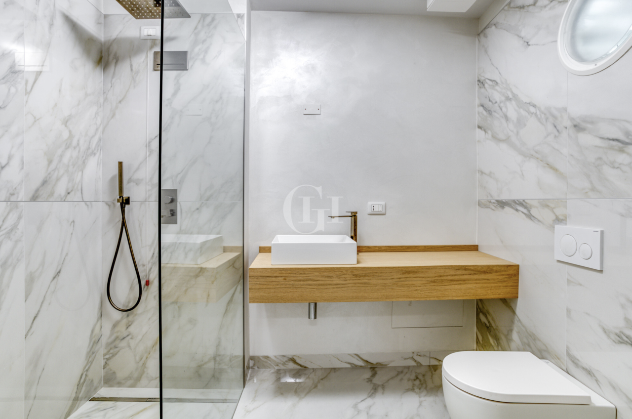 Апартаменты в Дезенцано-дель-Гарда, Италия, 98 м² - фото 12