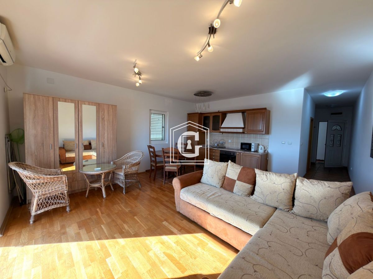 Апартаменты в Петроваце, Черногория, 59 м² - фото 3