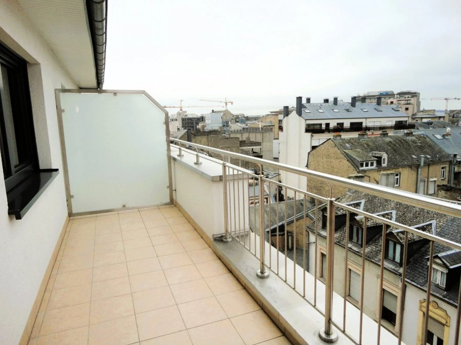 Квартира в Люксембурге, Люксембург, 50 м² - фото 2