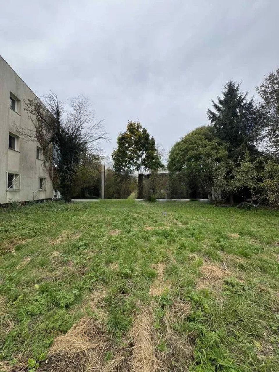 Земля в Любляне, Словения, 820 м² - фото 2