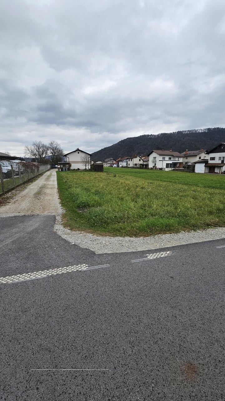 Земля в Любляне, Словения, 519 м² - фото 2