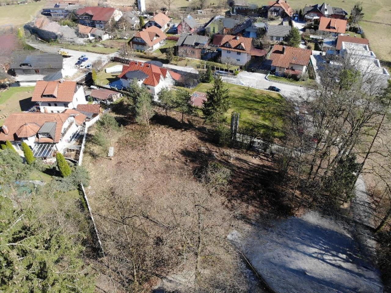 Земля в Любляне, Словения, 1 636 м² - фото 3