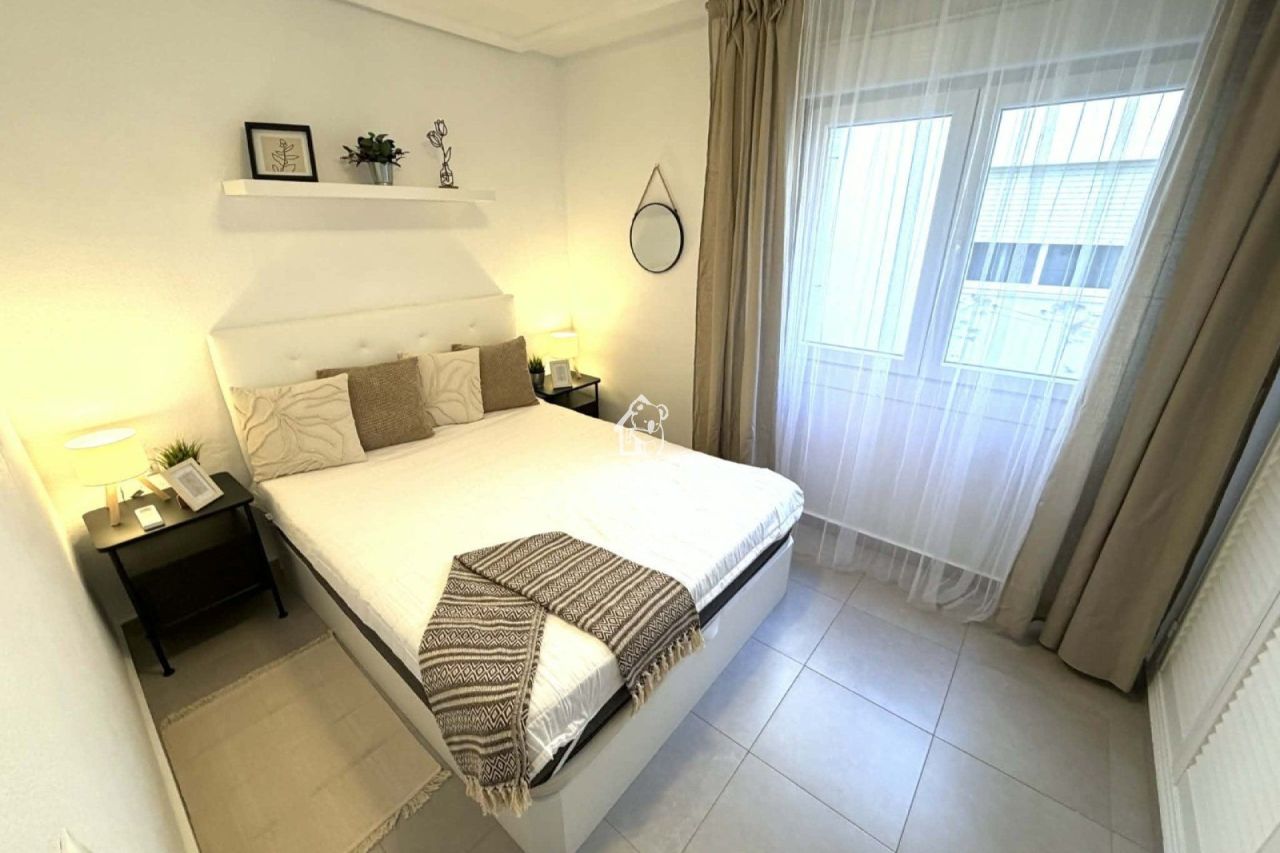 Пентхаус в Торревьехе, Испания, 60 м² - фото 9