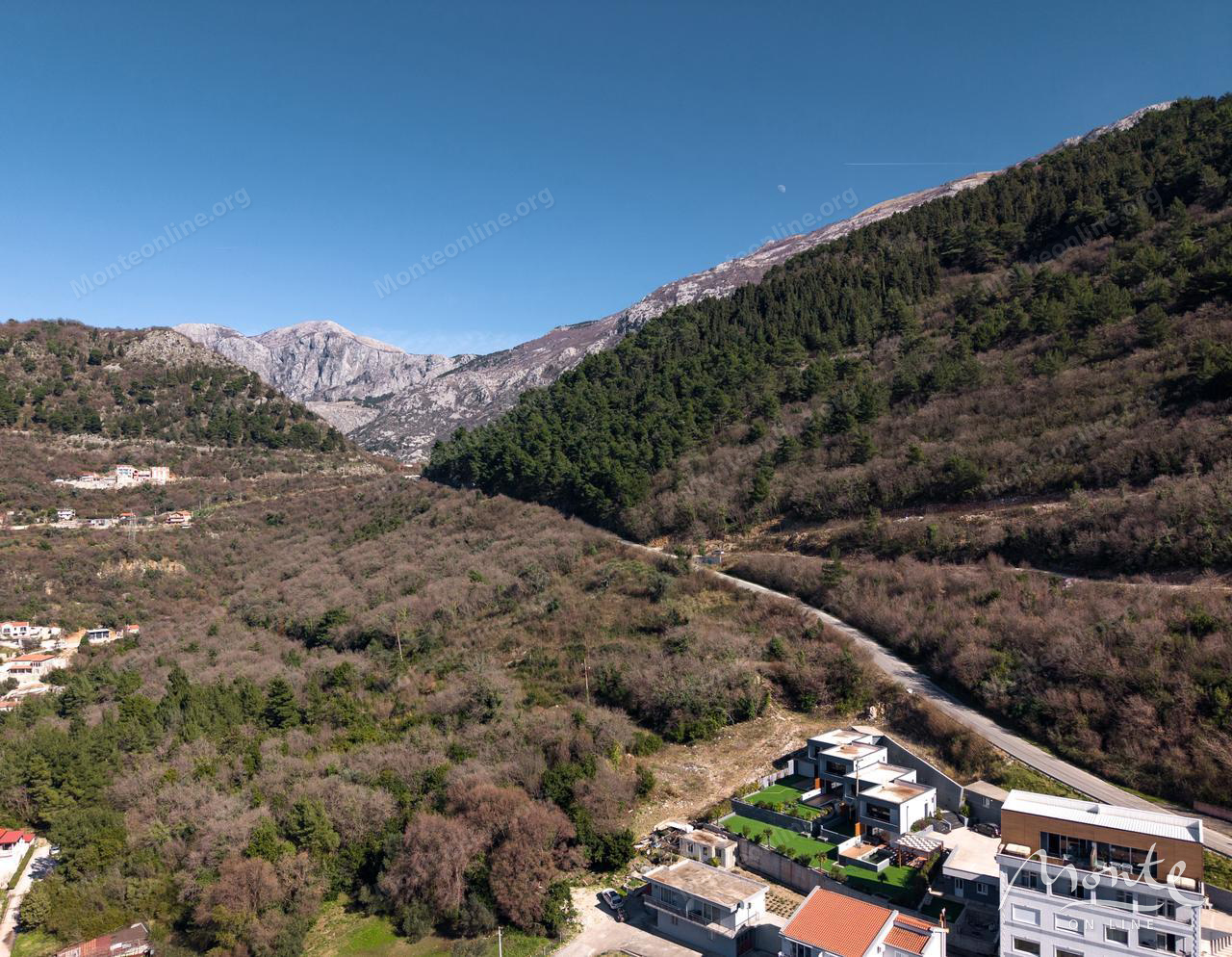 Земля в Которе, Черногория, 5 520 м² - фото 4