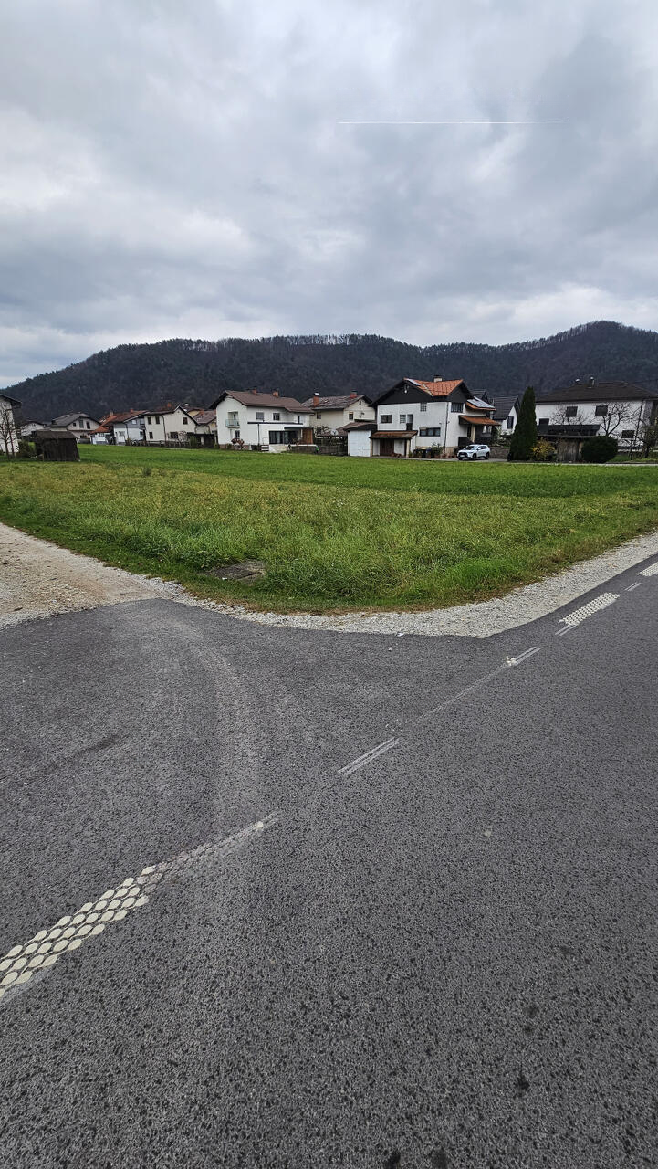 Земля в Любляне, Словения, 519 м² - фото 5