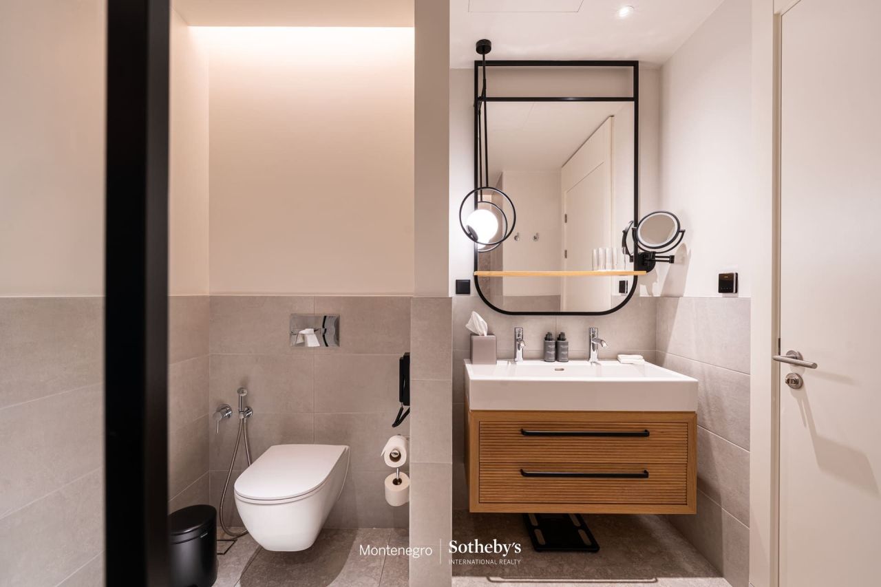 Апартаменты в Тивате, Черногория, 77 м² - фото 10