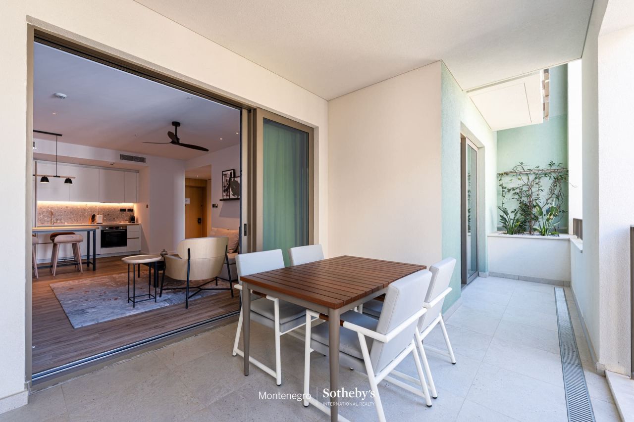 Апартаменты в Тивате, Черногория, 77 м² - фото 12