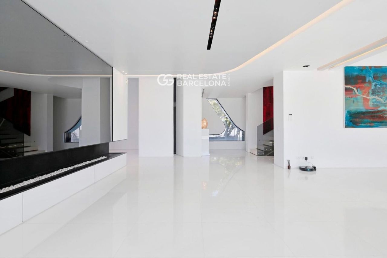 Шале в Барселоне, Испания, 1.25 м² - фото 18