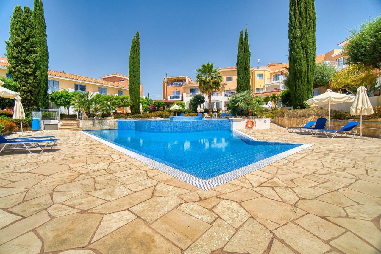 Апартаменты в Пафосе, Кипр, 54 м² - фото 2