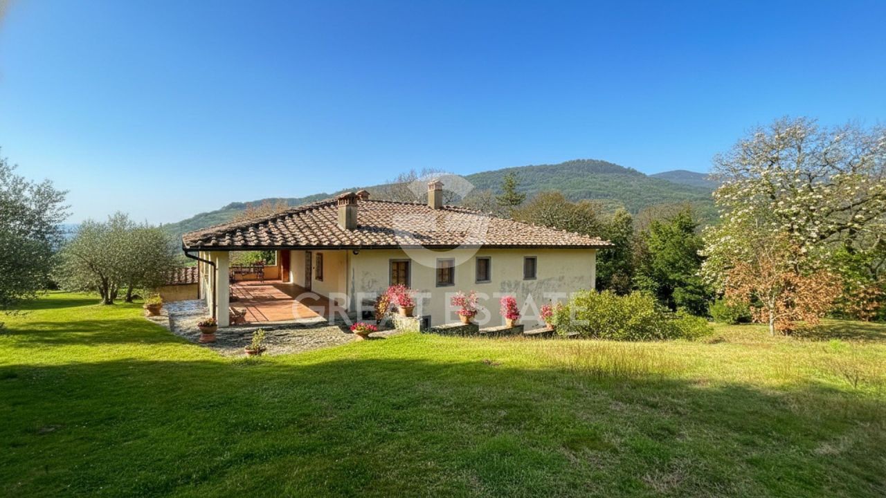 Дом Loro Ciuffenna, Италия, 475 м² - фото 3