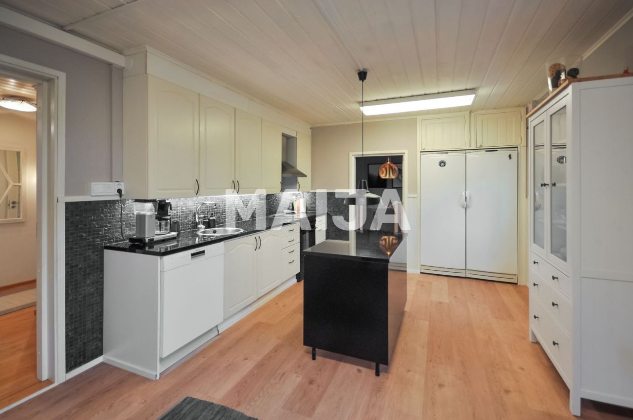 Дом Торнио, Финляндия, 181 м² - фото 9