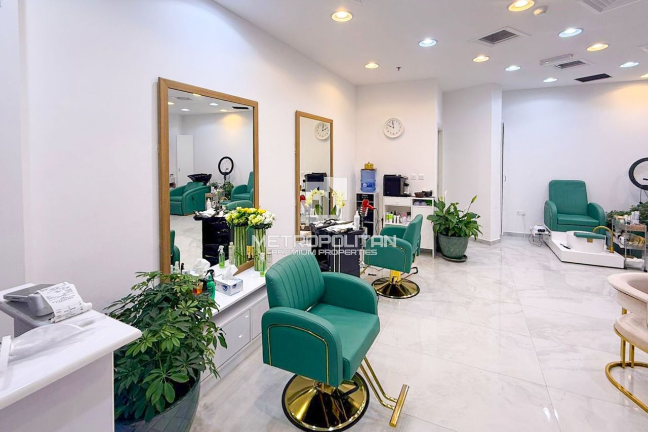 Магазин в Дубае, ОАЭ, 37 м² - фото 6