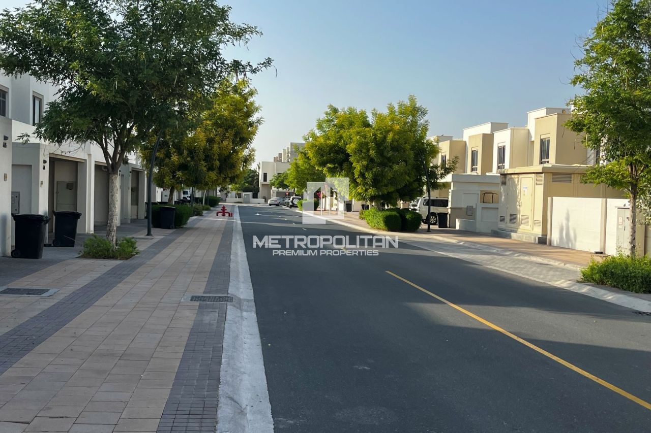 Таунхаус в Дубае, ОАЭ, 221 м² - фото 15