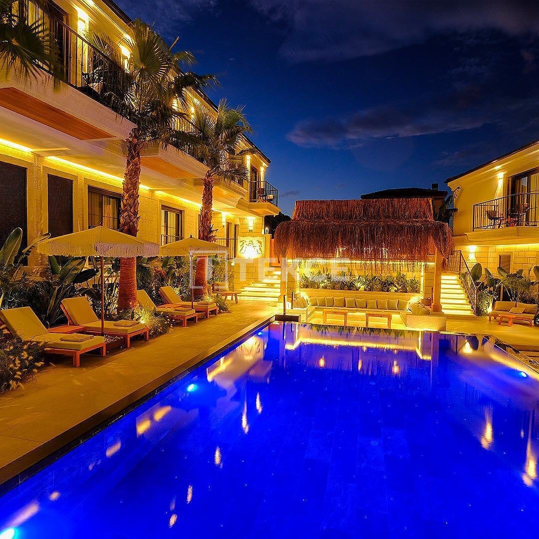 Отель, гостиница в Чешме, Турция, 807 м² - фото 2