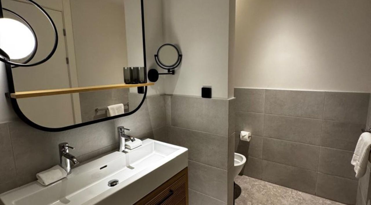 Квартира в Тивате, Черногория, 68 м² - фото 3