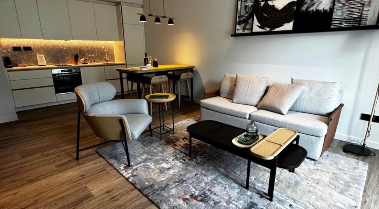 Квартира в Тивате, Черногория, 68 м² - фото 1