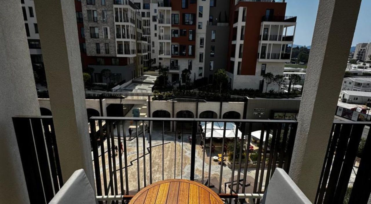 Квартира в Тивате, Черногория, 68 м² - фото 2