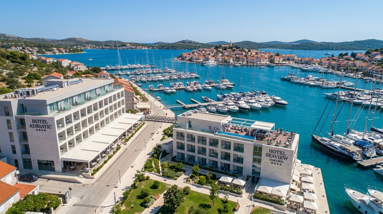 Отель, гостиница в Рогознице, Хорватия - фото 1