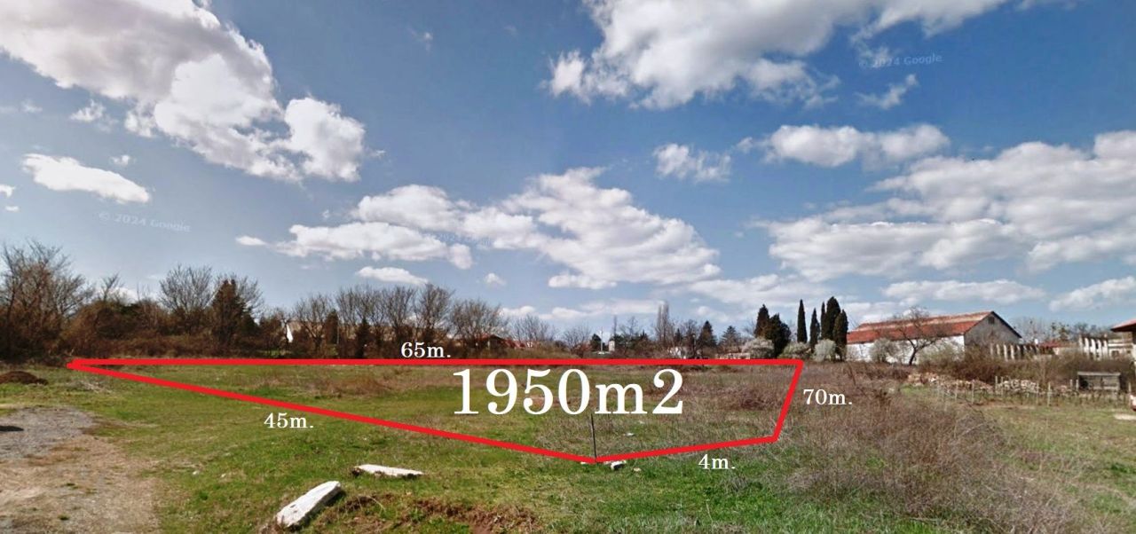 Земля в Бяле, Болгария, 1 950 м² - фото 1