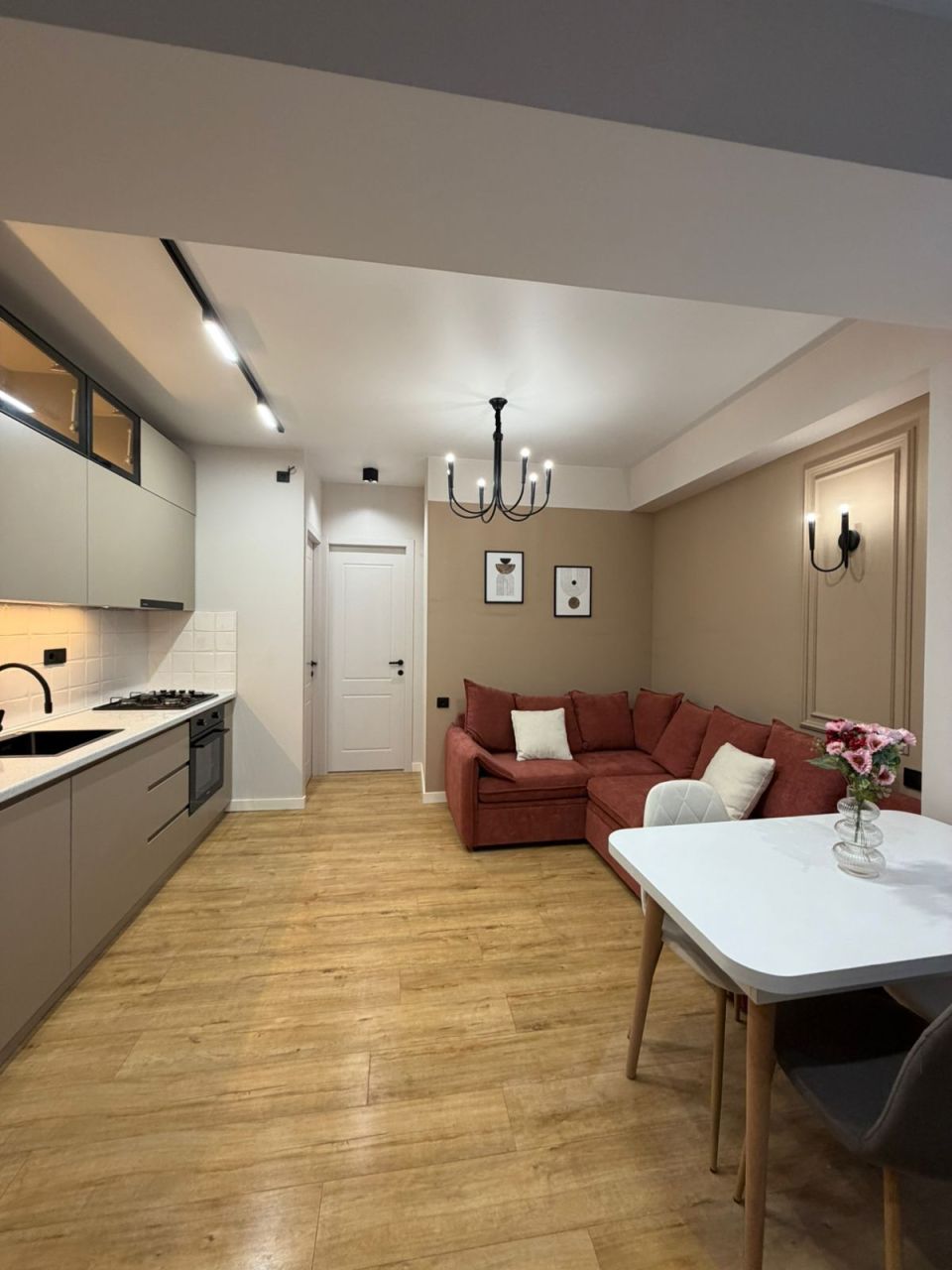 Квартира в Тбилиси, Грузия, 61 м² - фото 2