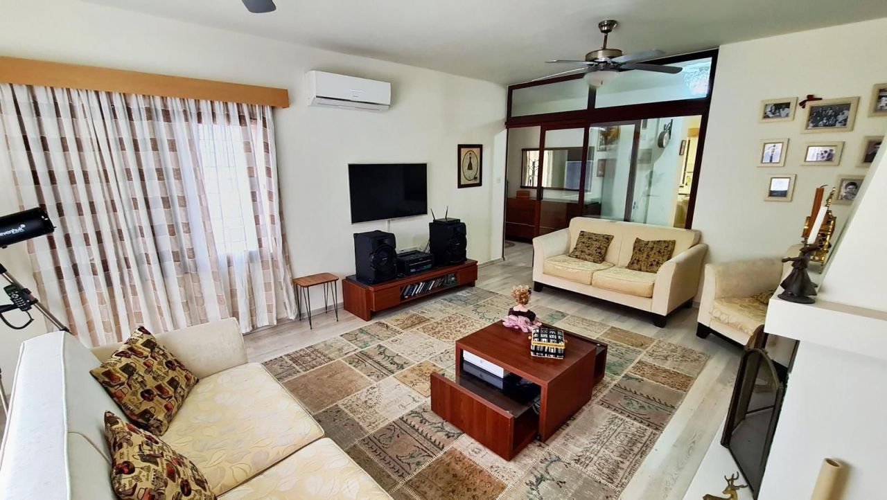 Вилла в Эсентепе, Кипр, 140 м² - фото 10