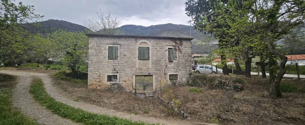 Дом в Каменари, Черногория, 107 м² - фото 3