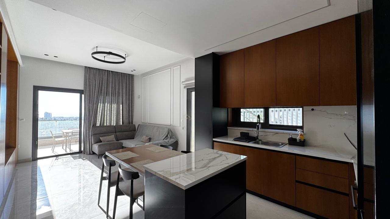 Квартира в Айос-Атанасиосе, Кипр, 184 м² - фото 1