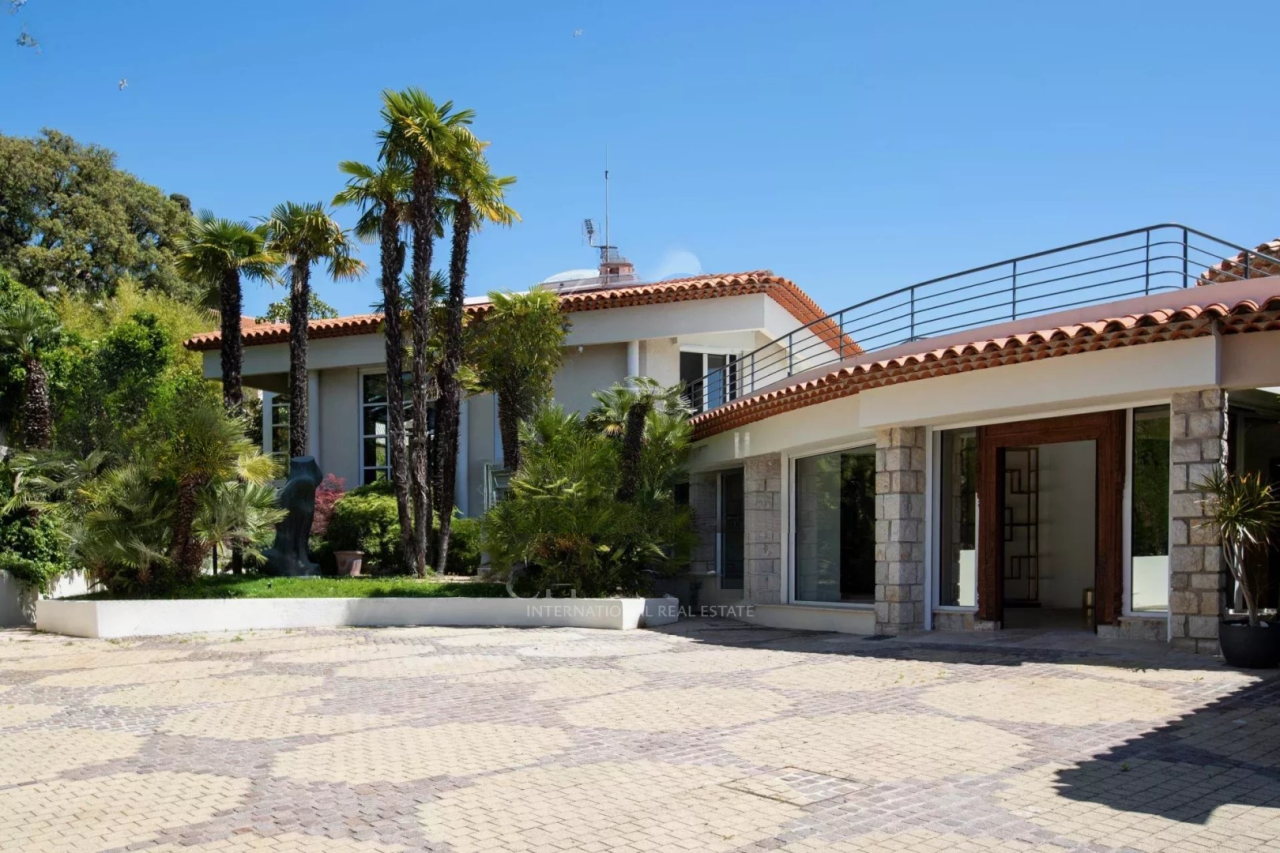 Квартира в Каннах, Франция, 634 м² - фото 1