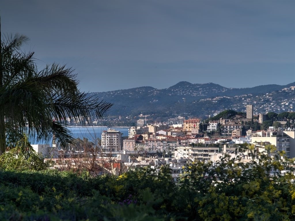 Квартира в Каннах, Франция, 80 м² - фото 1