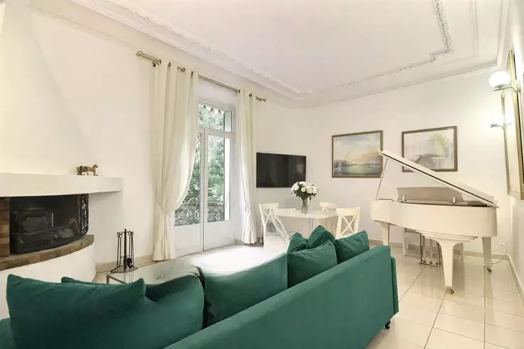 Квартира в Каннах, Франция, 77 м² - фото 1