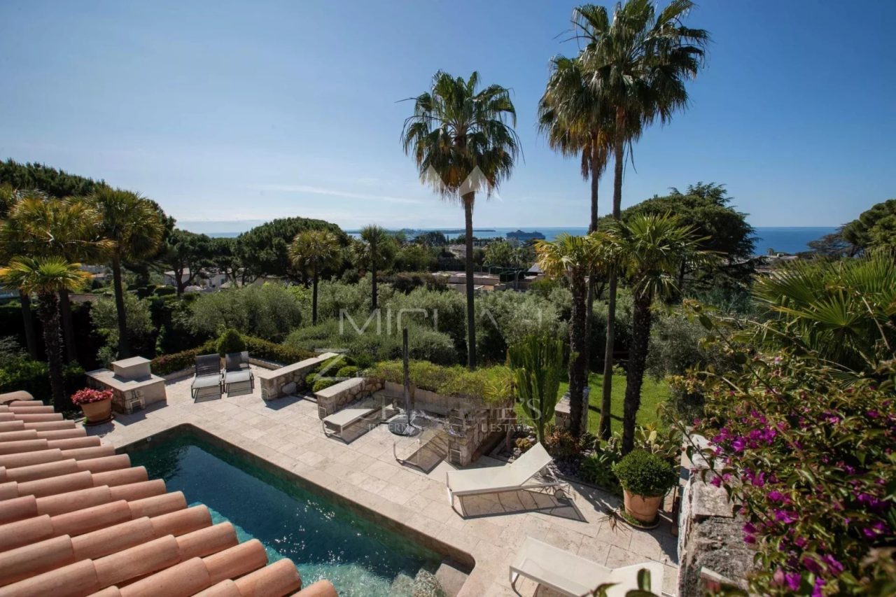 Квартира в Каннах, Франция, 634 м² - фото 2