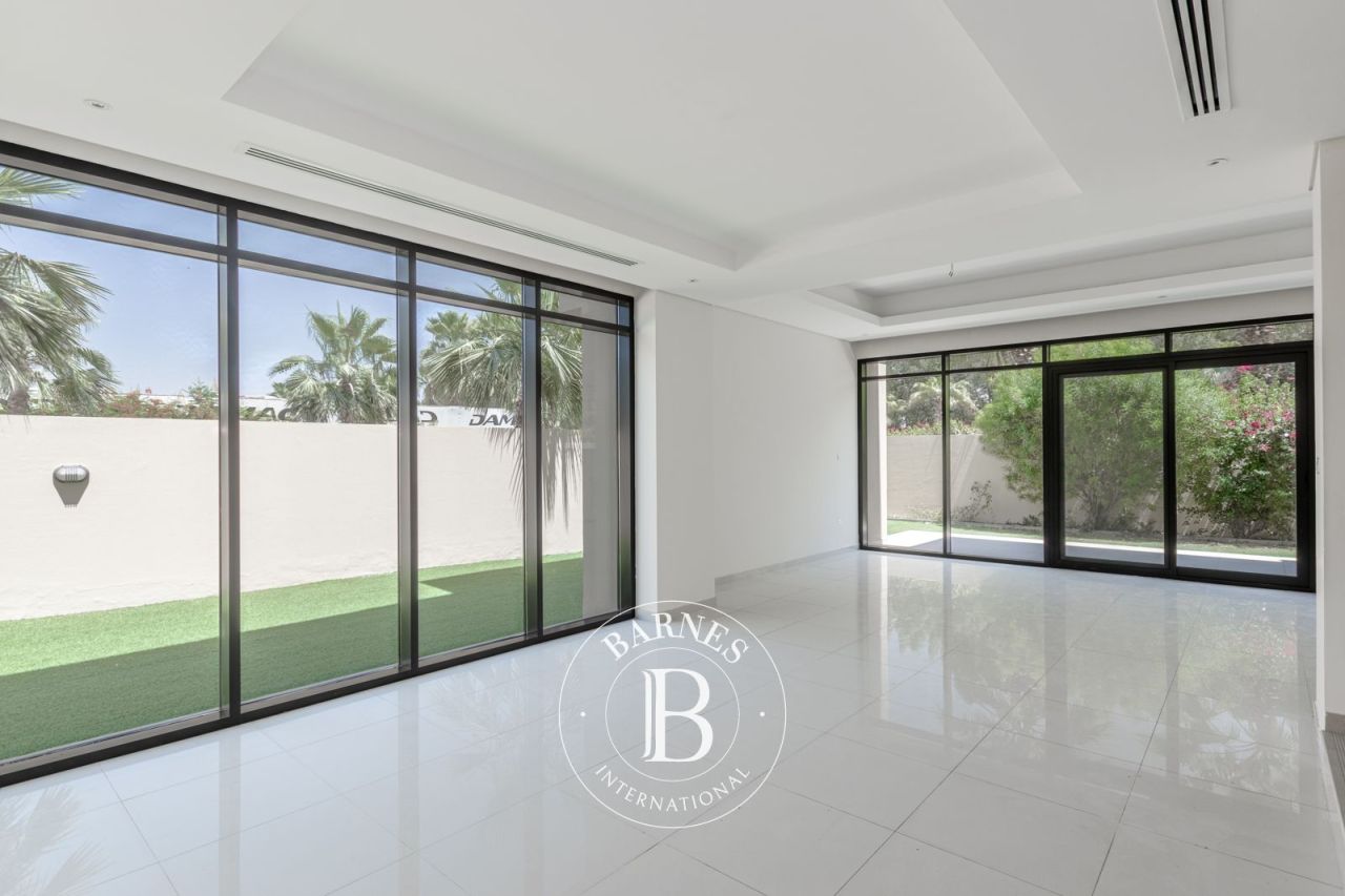 Вилла в Дубае, ОАЭ, 253 м² - фото 4