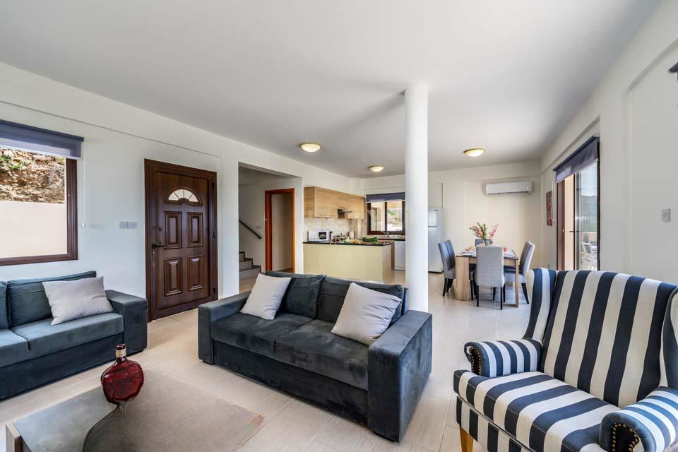 Квартира в Айос-Георгиос-Пейас, Кипр, 138 м² - фото 2