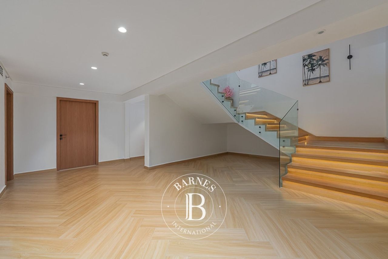 Вилла в Дубае, ОАЭ, 1 021.9 м² - фото 9